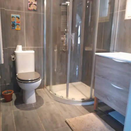 Petite Maison, Bord De * Le Pradet