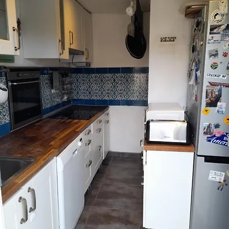 Petite Maison, Bord De *